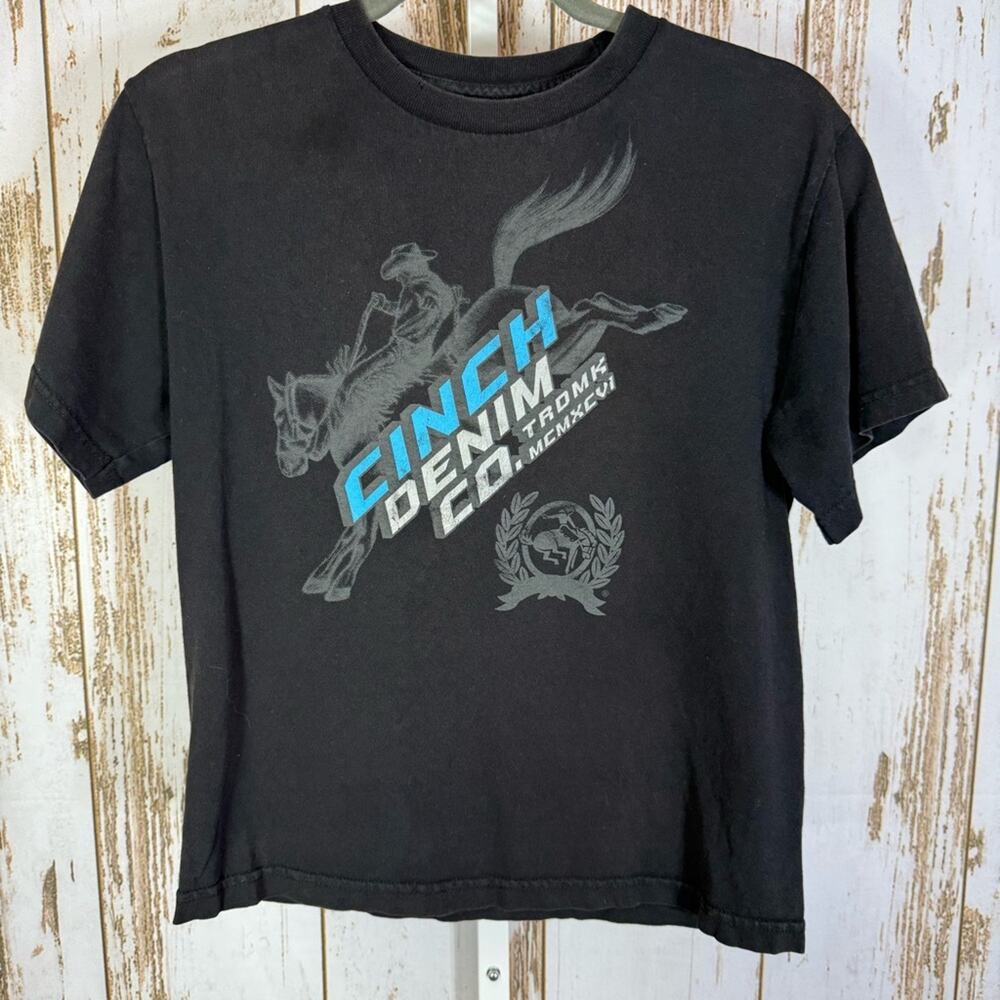 Cinch, Black and Blue Kids Short Sleeve Tee. Size L 12 Boys. Good used condition